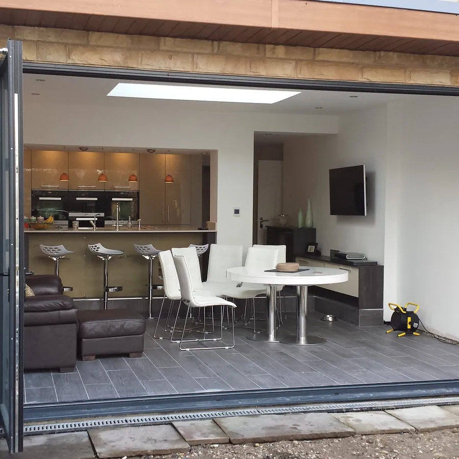 Bifold East Finchley