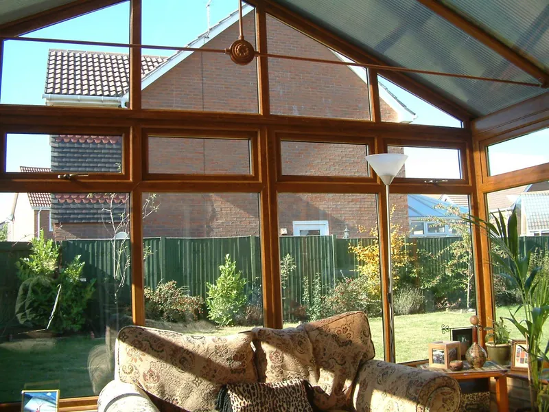 Bay Windows East Finchley
