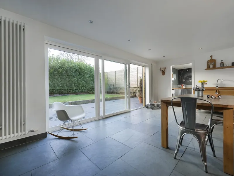 Sliding Windows East Finchley